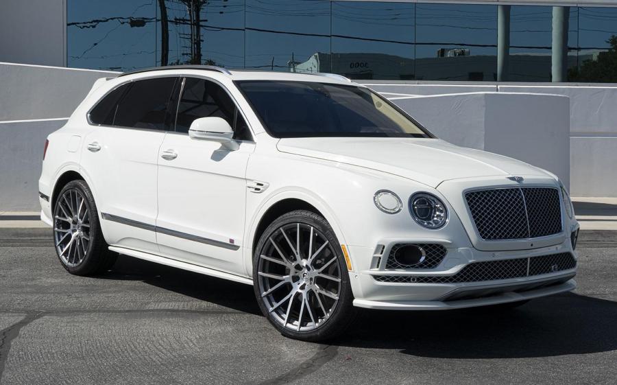 Bentley Bentayga White Satin on Forgiato Wheels (FLOW 001) '2019